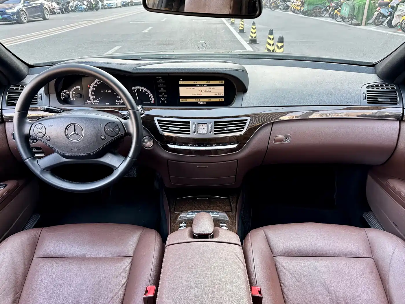 Mercedes-Benz S-Class 2012 S 300 L Business Simplified Edition фото 7