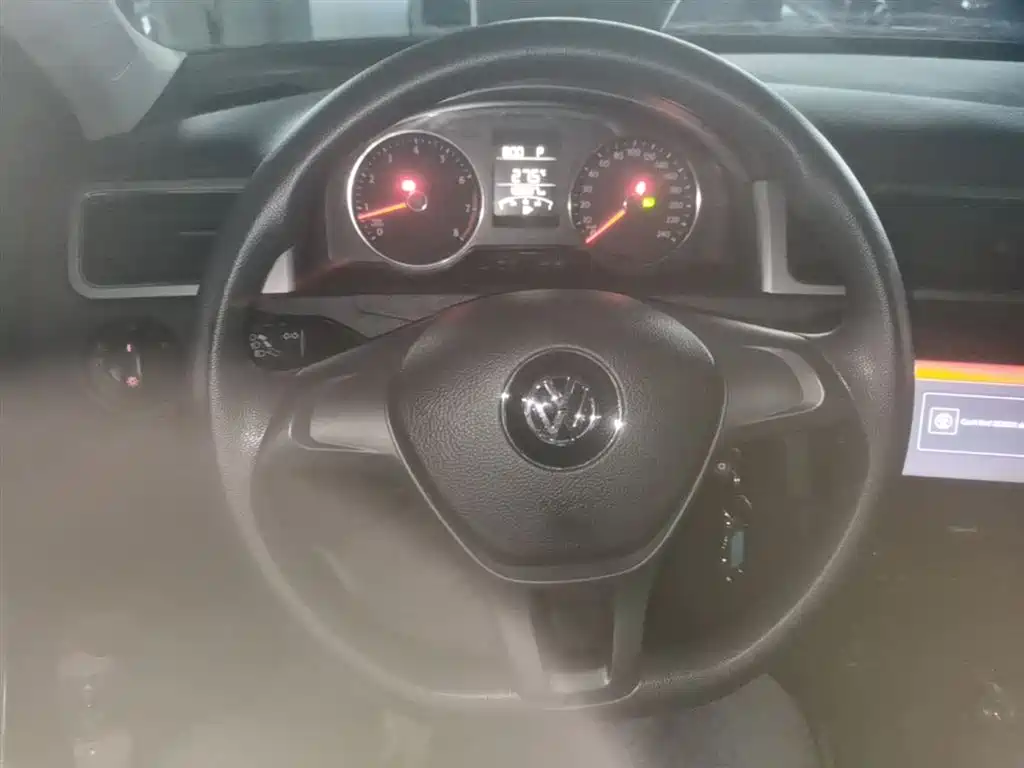 Volkswagen Santana 2015 Gran Santana 230TSI DSG Comfort фото 11
