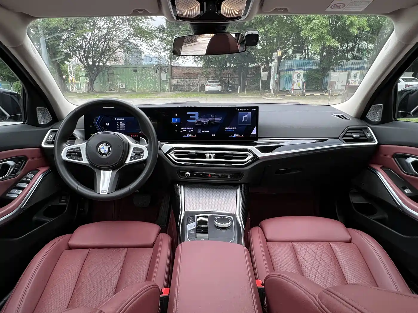 BMW 3 Series 2023 325Li M Sport Black Night Package фото 14