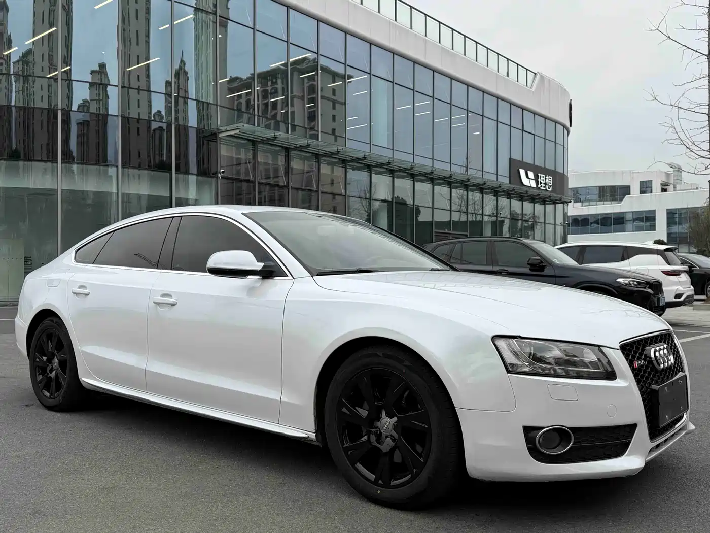 Audi A5 (Import) 2012 2.0TFSI Sportback фото 3