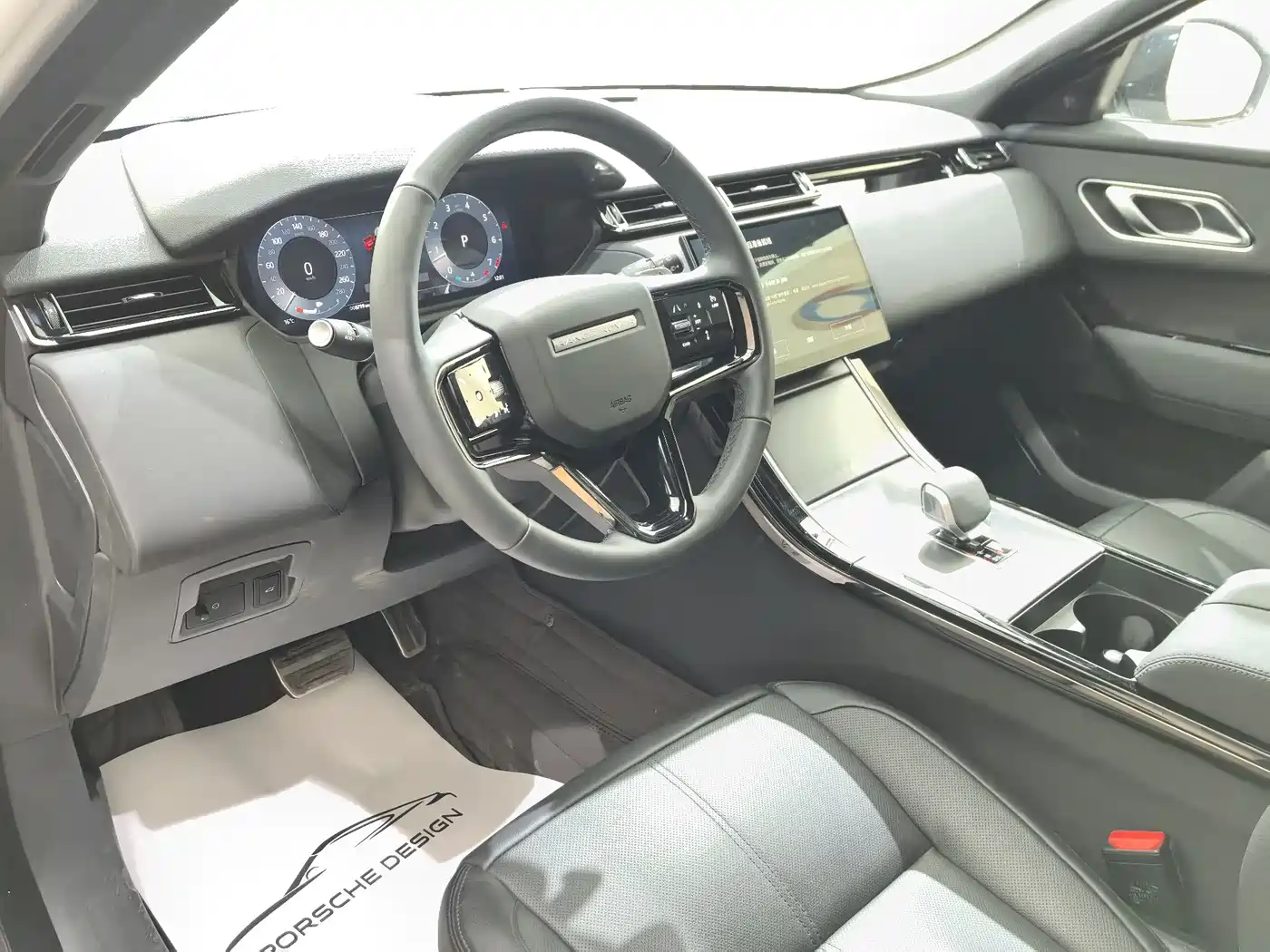 Land Rover Range Rover Velar 2024 Dynamic SE фото 19