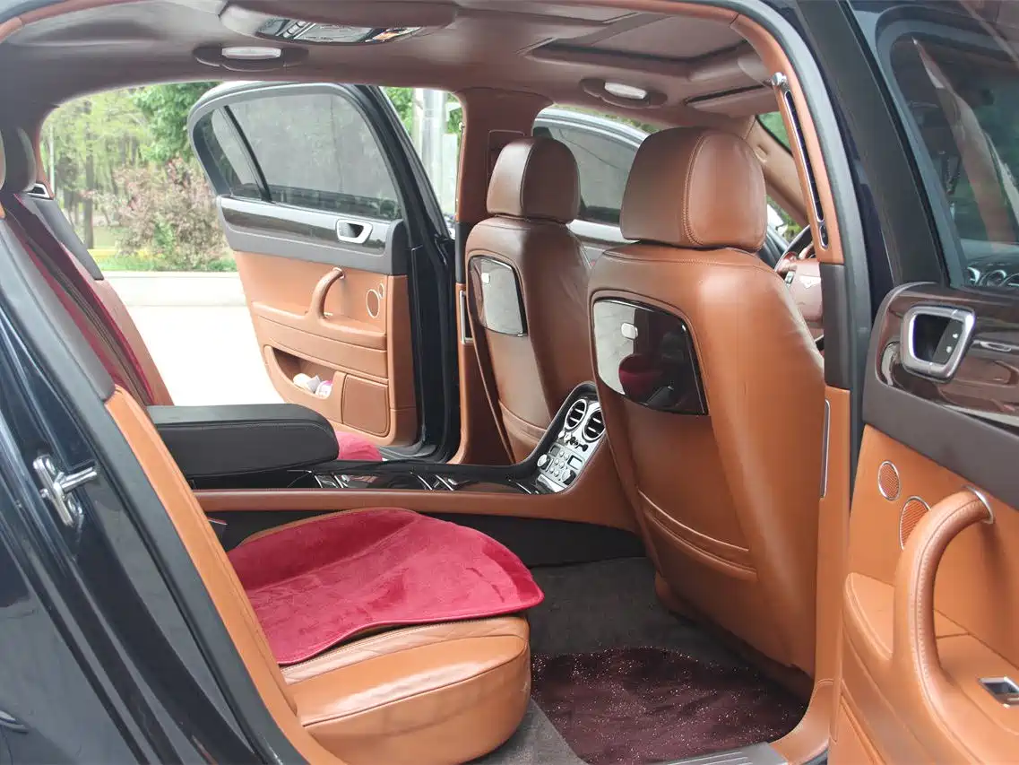 Bentley Flying Spur 2011 2010 6.0T 4-seater Version