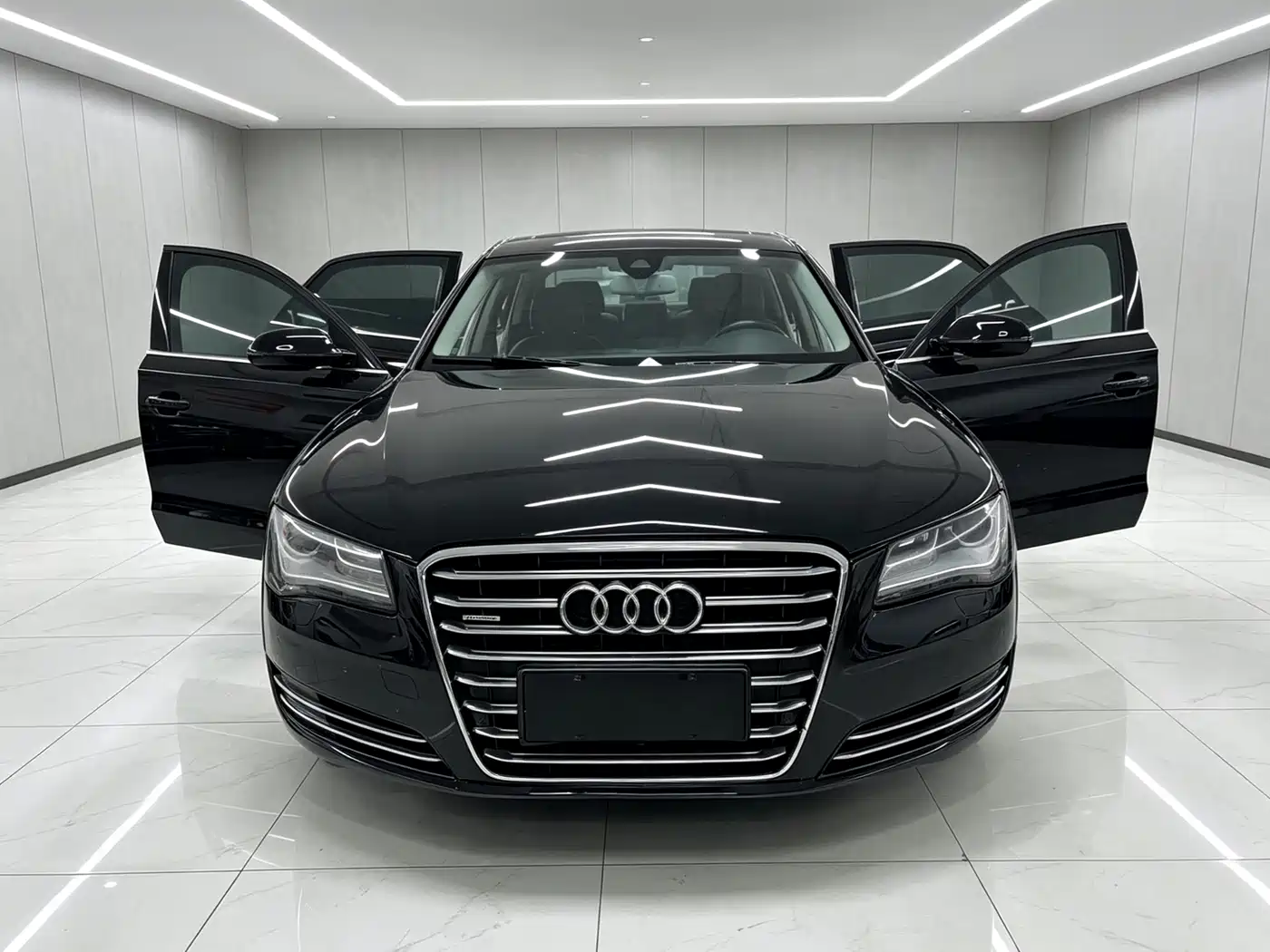 Audi A8 2011 A8L 3.0 TFSI quattro Comfort (245kW) фото 4