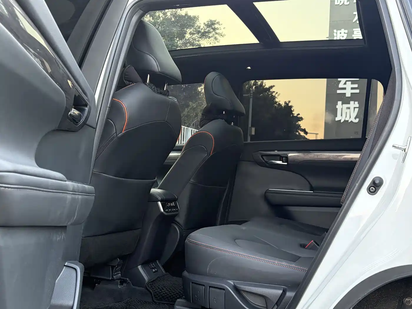 Toyota Crown Kluger 2024 2.0T AWD Jinyao Edition фото 14