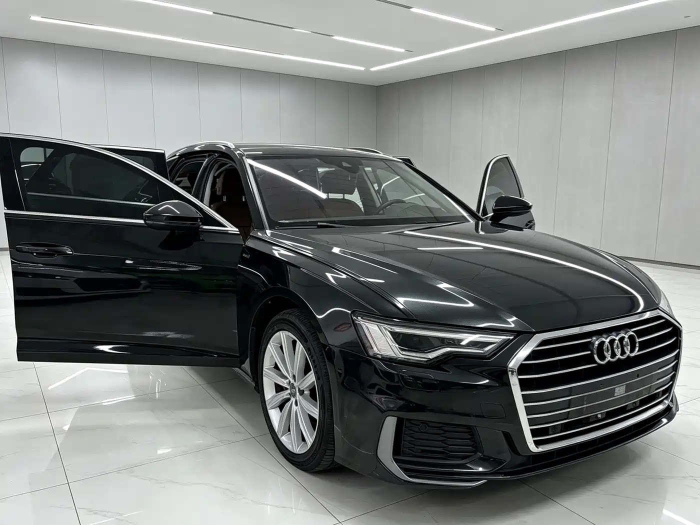 Audi A6 (Import) 2020 Avant Pioneer 45 TFSI Premium Dynamic фото 3