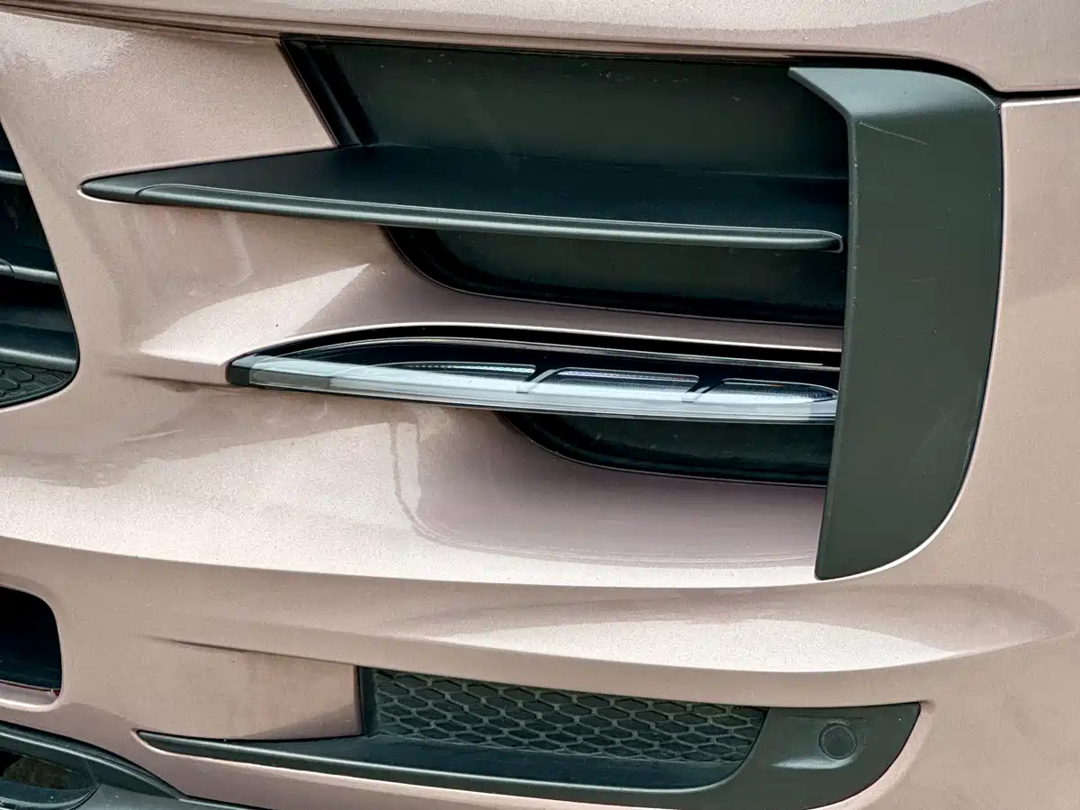 Porsche Macan 2018 Macan 2.0T фото 11