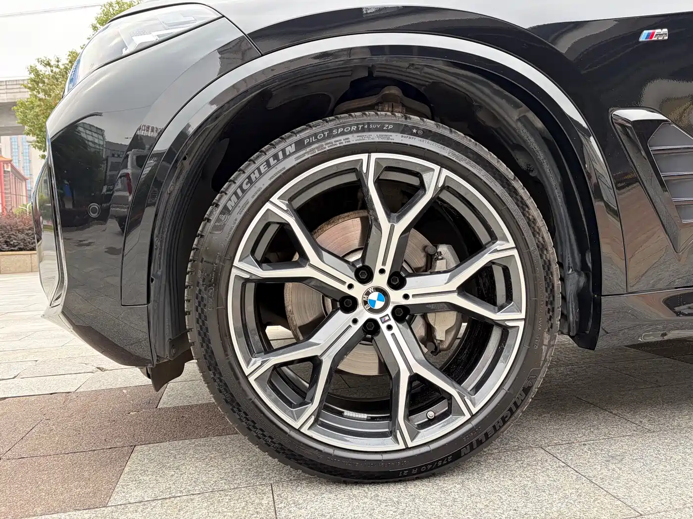 BMW X5 2023 xDrive 30Li Premium M Sport Black Night Package фото 13