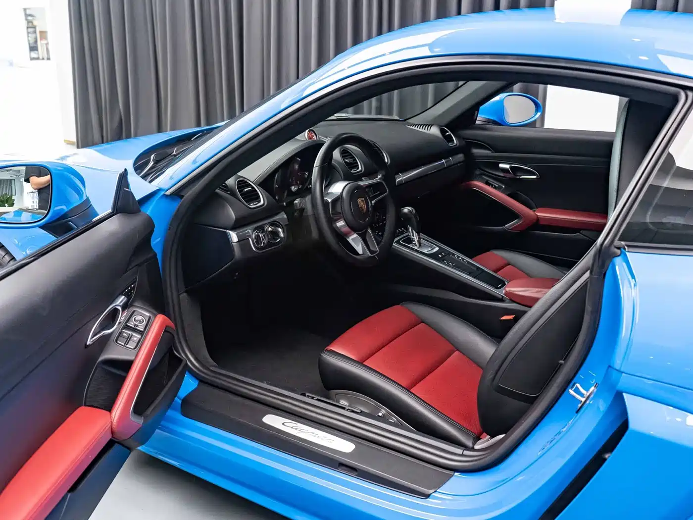 Porsche 718 2022 Cayman 2.0T фото 8