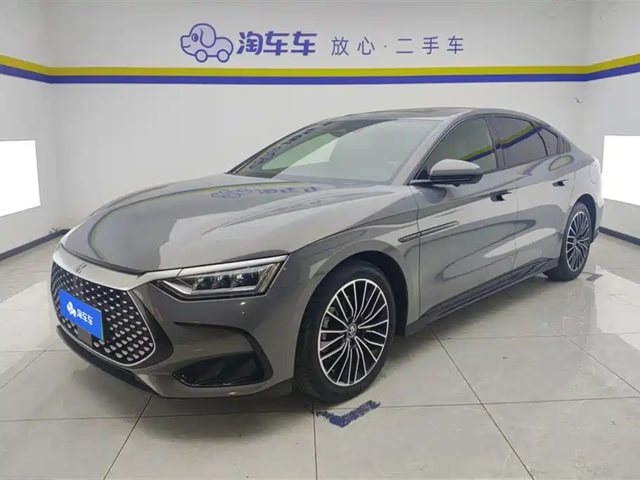 BYD Han 2024 DM-i Glory Edition 121KM Honor