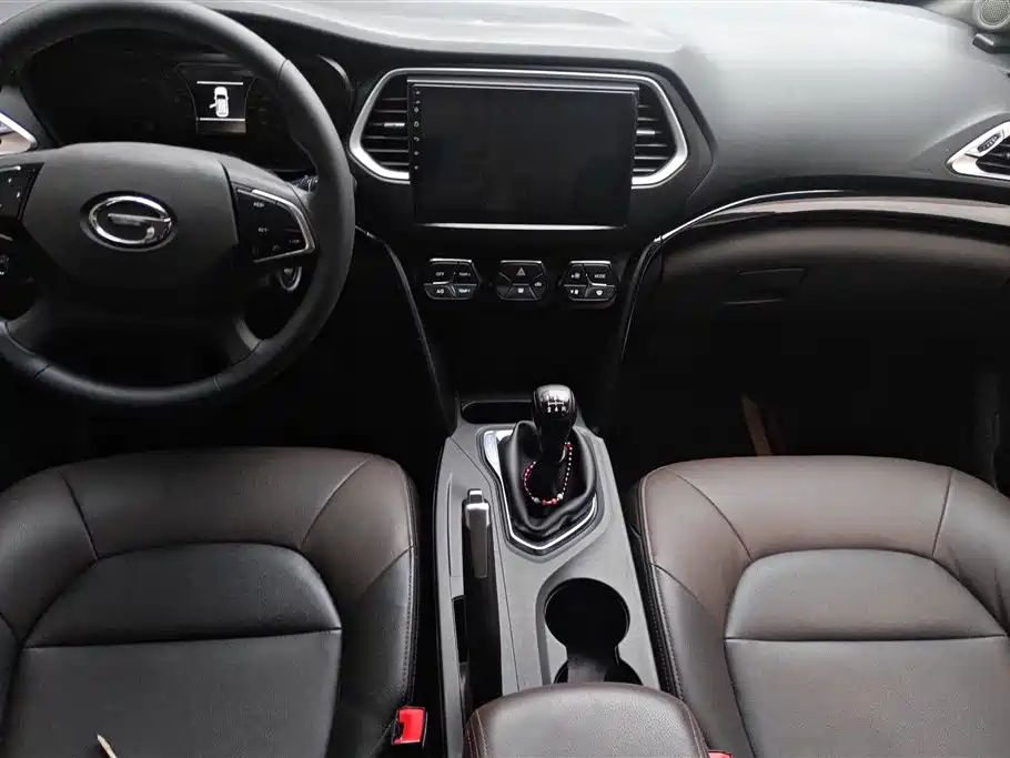 GAC Trumpchi Trumpchi GS4 2015 200T Manual Elite Edition фото 16