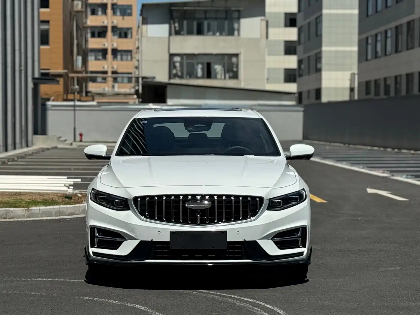 Photo 2 - Geely Preface