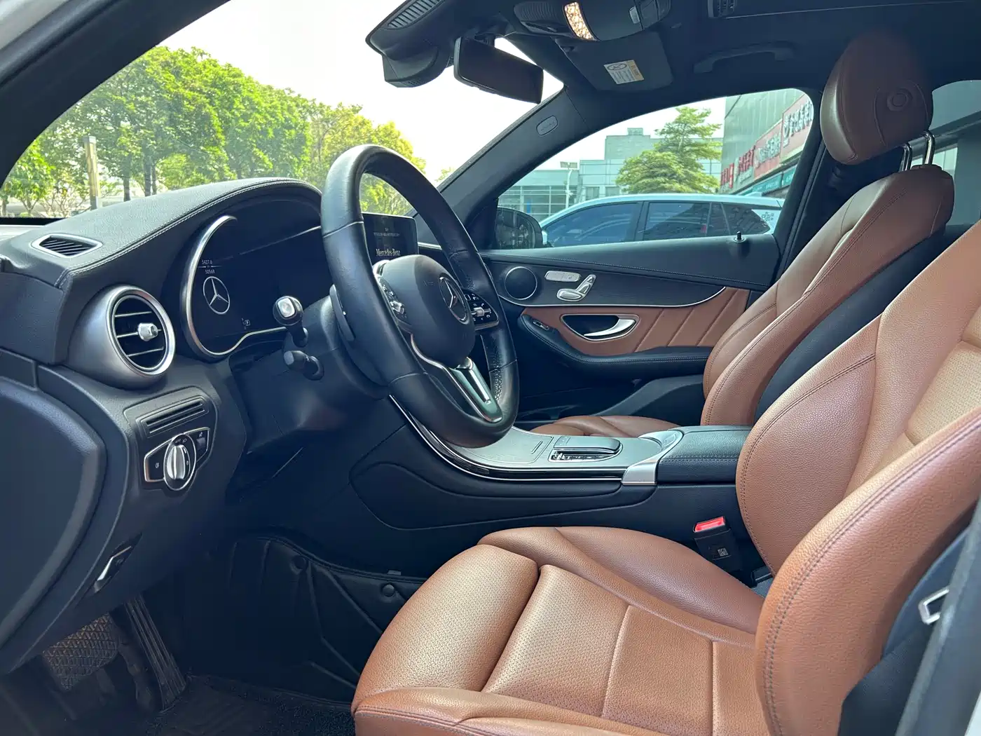 Mercedes-Benz GLC Coupe 2022 Facelift GLC 300 4MATIC Coupe SUV фото 7