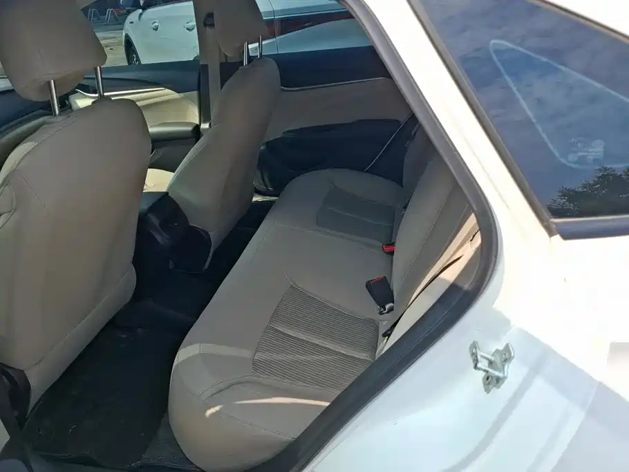Фото 11 - Buick Excelle