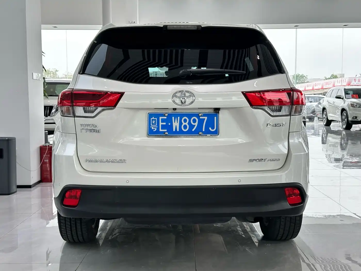 Toyota Highlander 2018 2.0T 4WD Luxury 7-seater (China V) фото 5