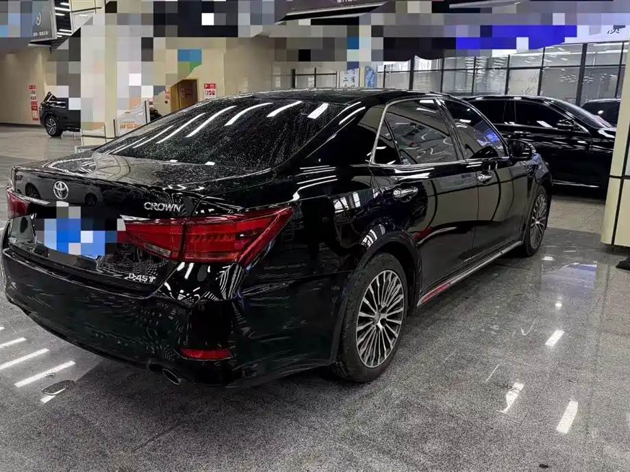 Toyota Crown 2018 2.0T Sport Edition фото 4