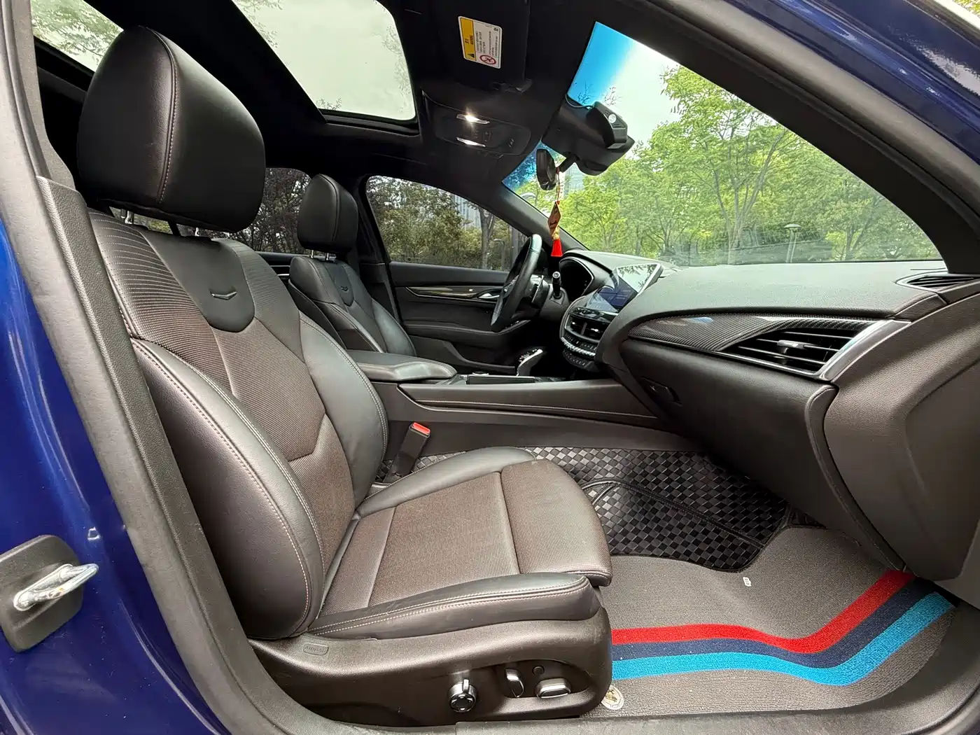 Cadillac CT5 2023 28T Platinum Style фото 18