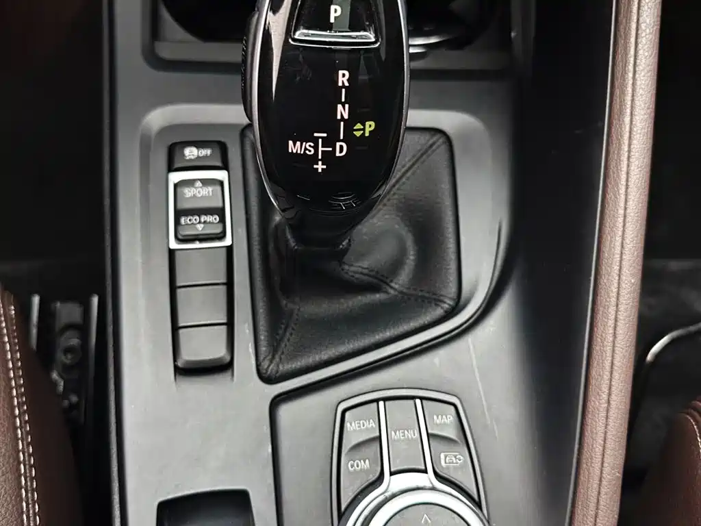 BMW X1 2021 Facelift sDrive20Li Fashion фото 13
