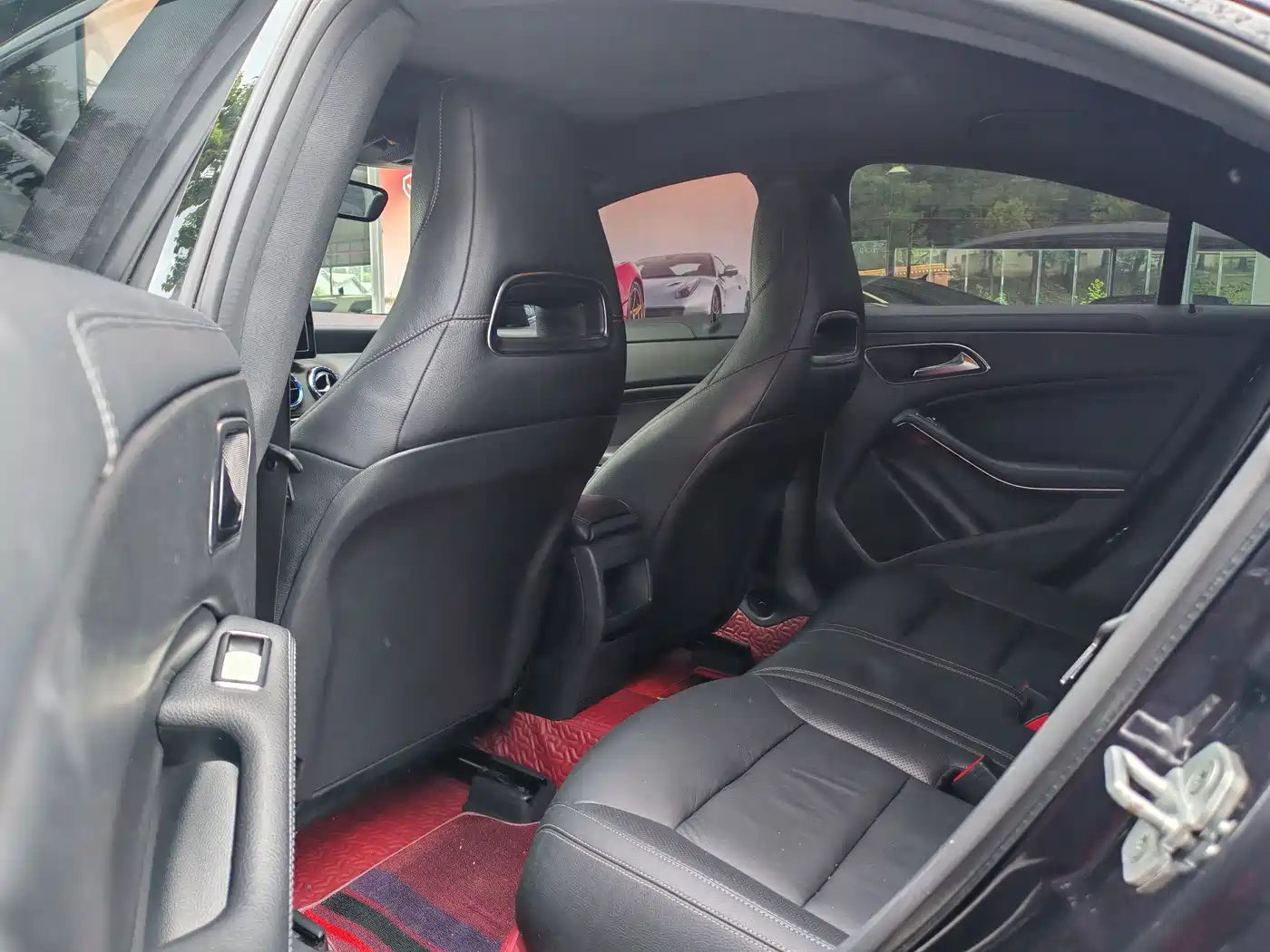 Mercedes-Benz CLA (Import) 2014 CLA 260 4MATIC фото 9