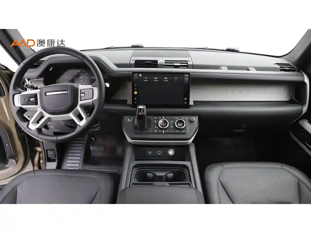 Land Rover Defender 2023 Facelift 90 3.0T P400 XS фото 5