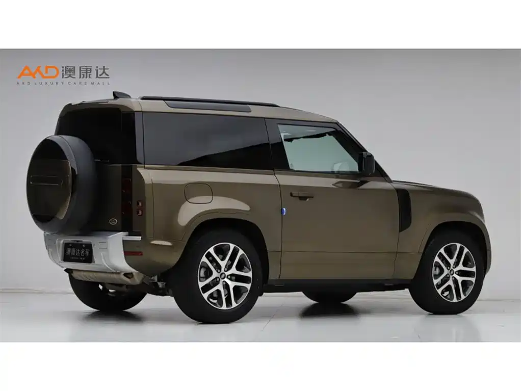 Land Rover Defender 2023 Facelift 90 3.0T P400 XS фото 3
