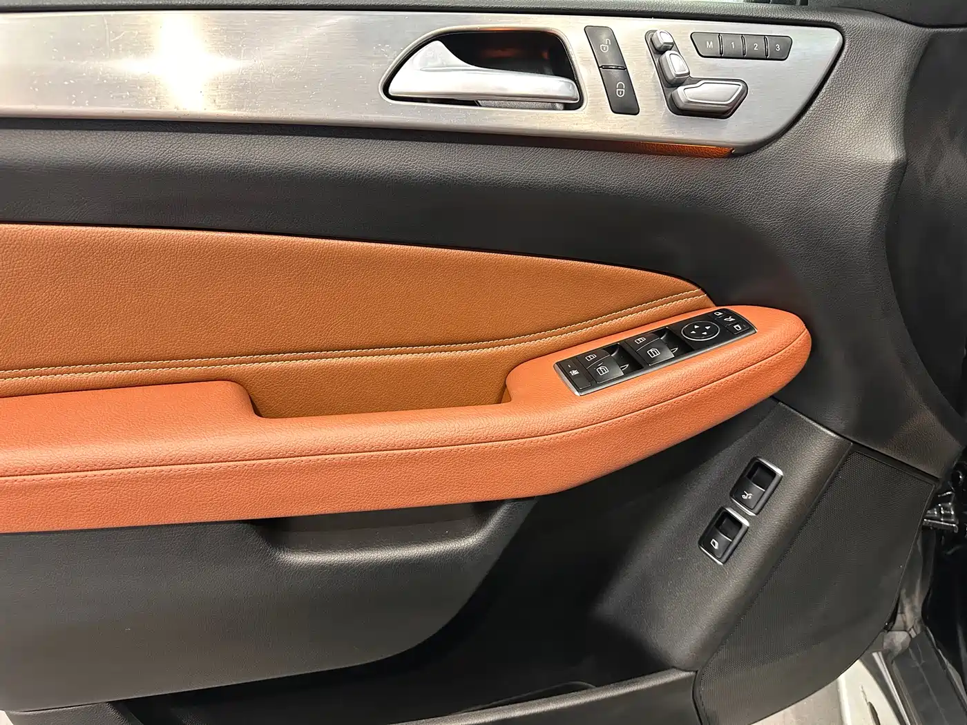 Mercedes-Benz GLS 2016 GLS 400 4MATIC Dynamic фото 4