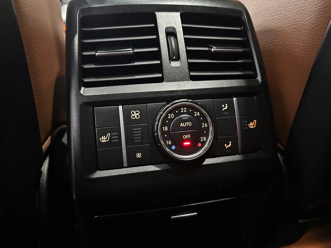Mercedes-Benz GLS 2016 GLS 400 4MATIC Dynamic фото 10