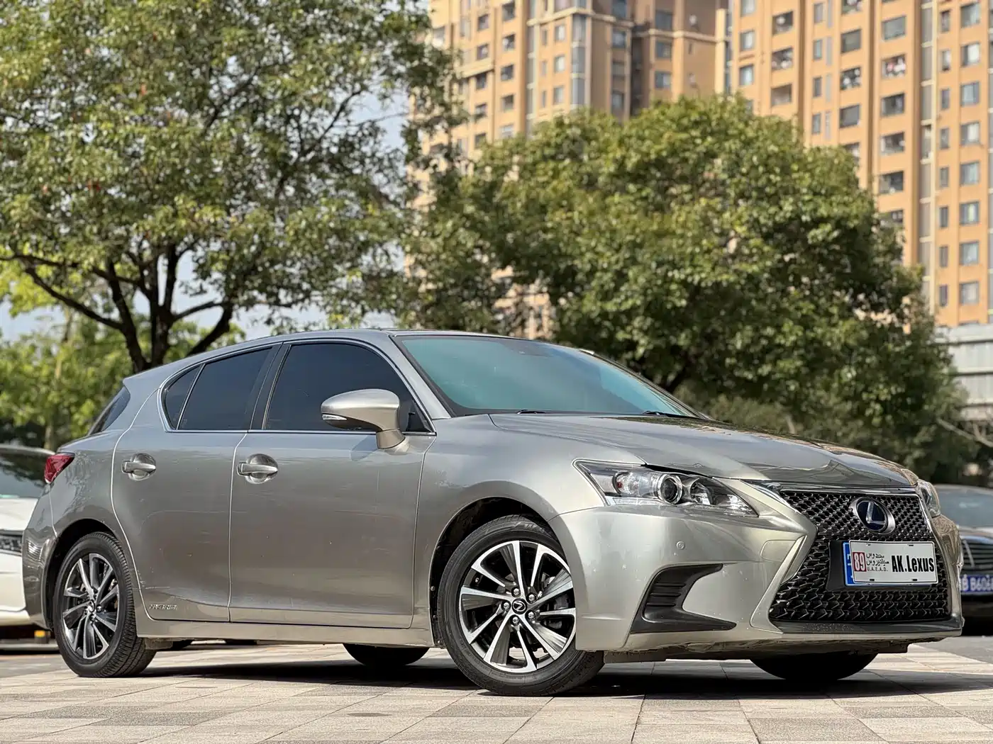 Lexus CT 2017 CT200h Comfort (Single Color, China V) фото 3