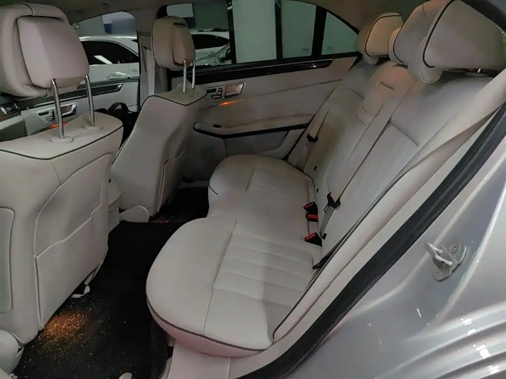 Mercedes-Benz E-Class 2015 E 260 L фото 17