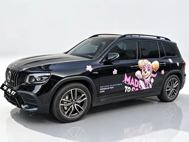 MERCEDES-BENZ GLB AMG 2023