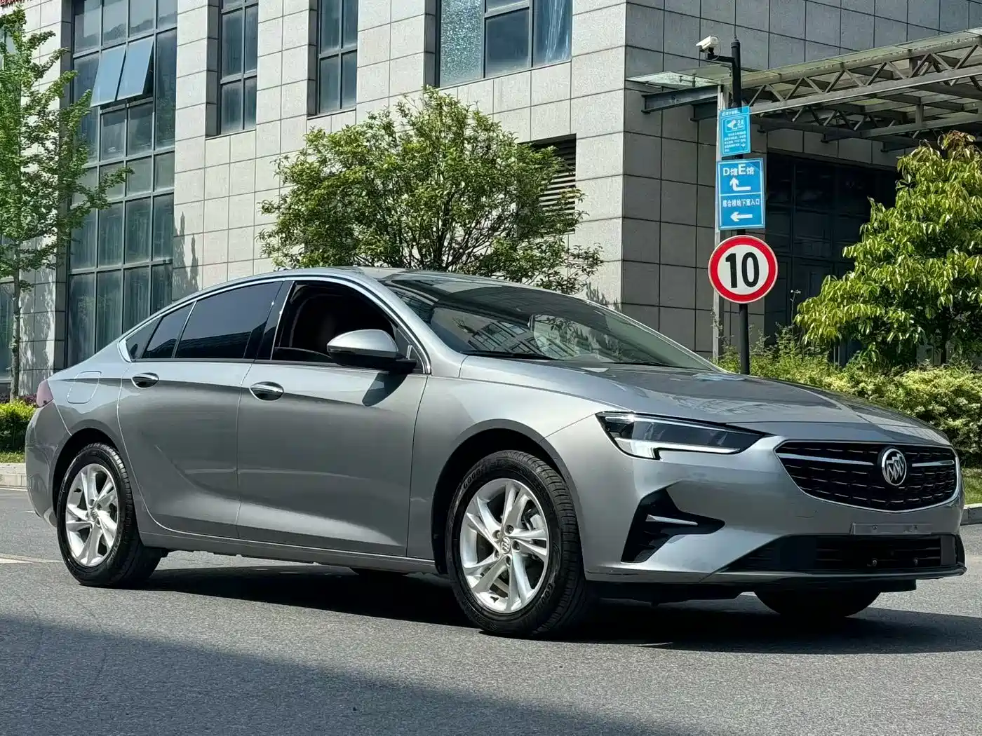 Buick Regal 2023 552T Smart Enjoyment фото 3