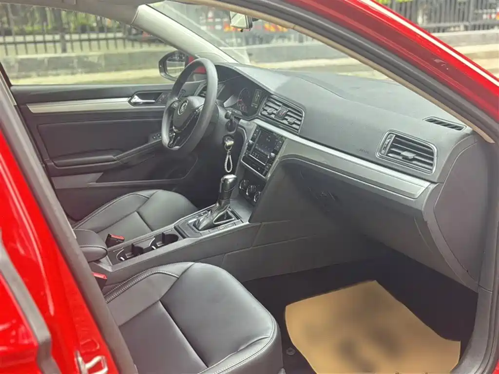Volkswagen Lamando 2019 230TSI DSG Trend Edition China V фото 12