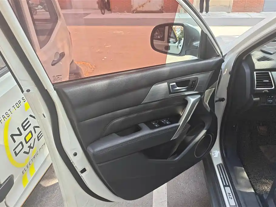 Haval H2 2017 Red Label 1.5T Manual 2WD Luxury фото 7