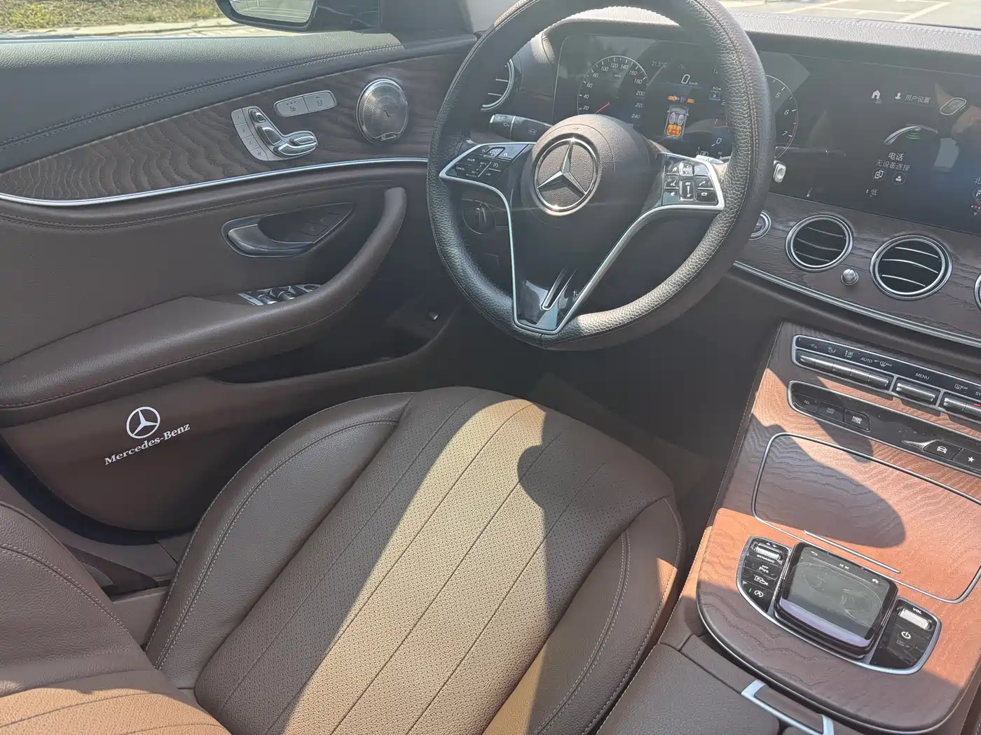 Mercedes-Benz E-Class 2021 E 300 L Fashion фото 14