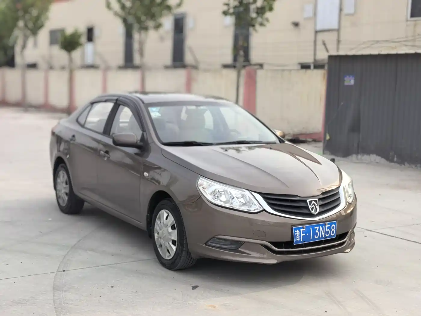 Baojun 630 2013 2013 1.5L Manual Standard