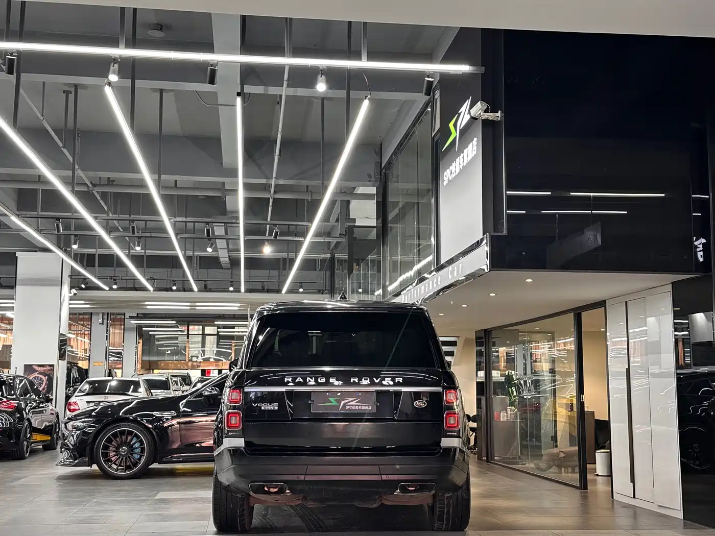 Land Rover Range Rover 2014 3.0 SC V6 Vogue фото 18