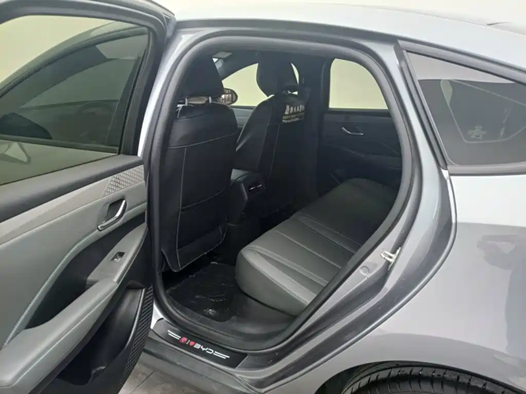Photo 7 - BYD Qin PLUS