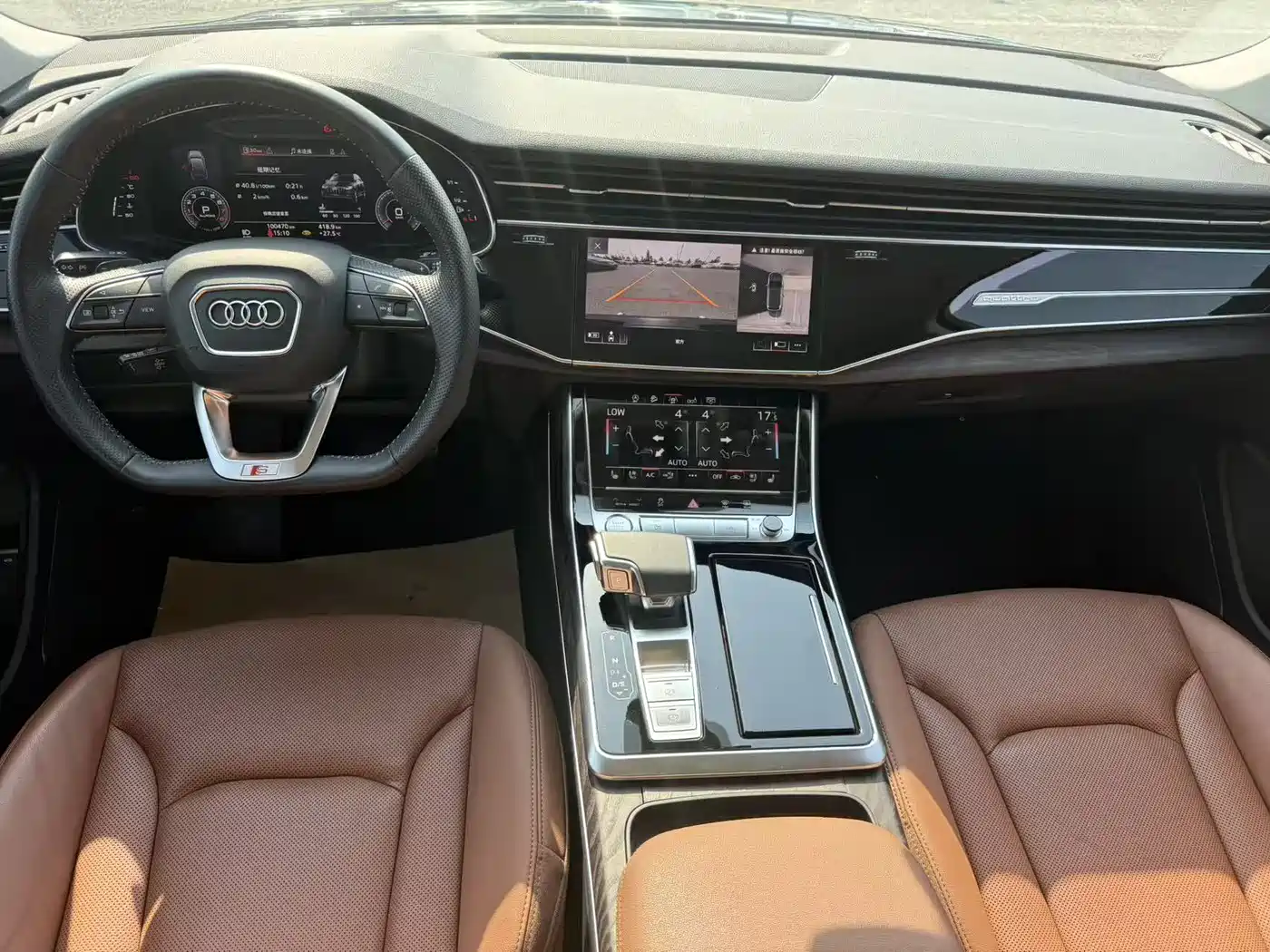AUDI Q7