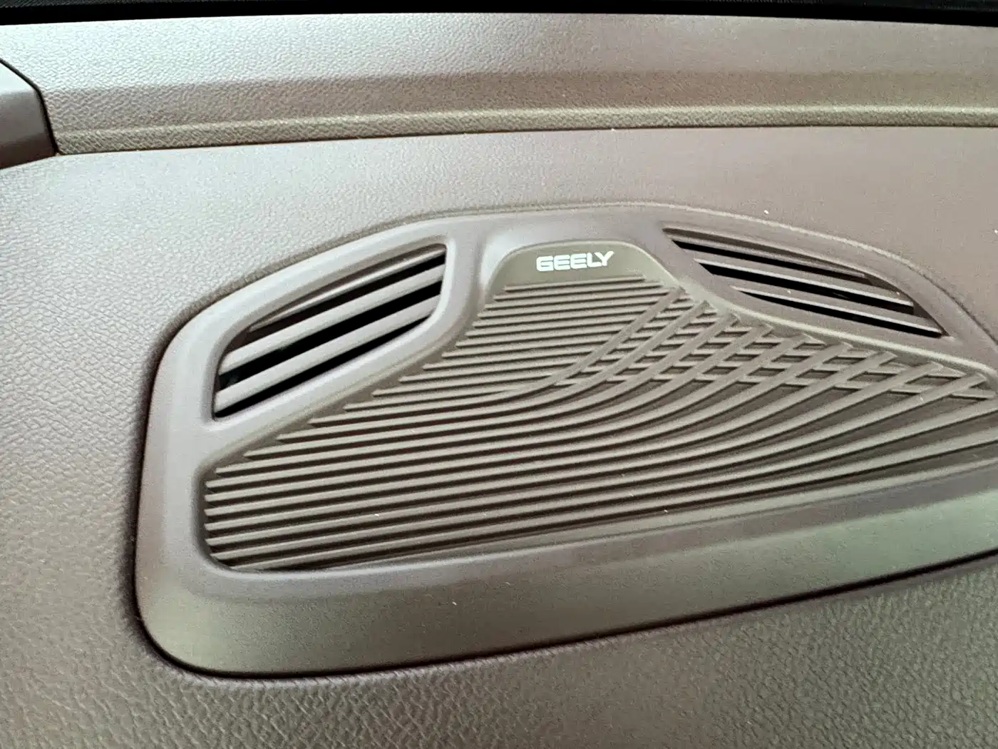GEELY AUTOMOBILE XINGYUE L