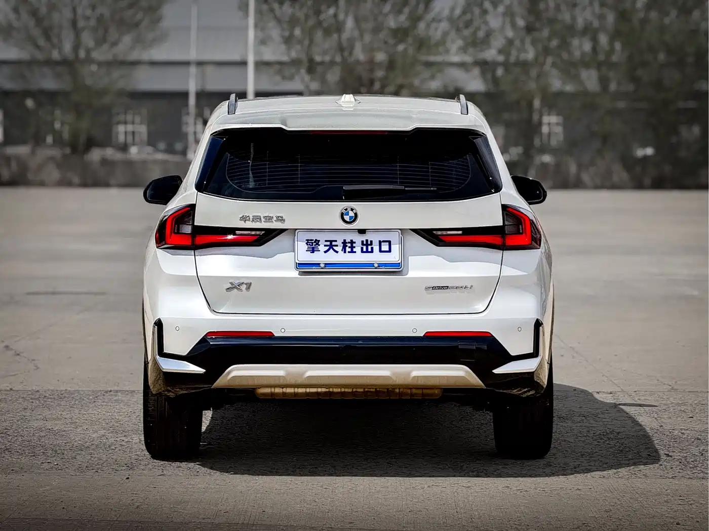 BMW X1 2023 sDrive20Li X Design Package фото 5
