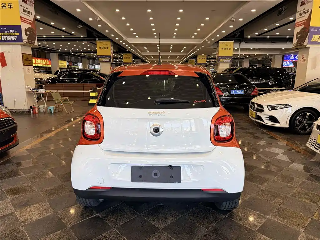 smart forfour 2018 2018 1.0L 52kW Agile Edition