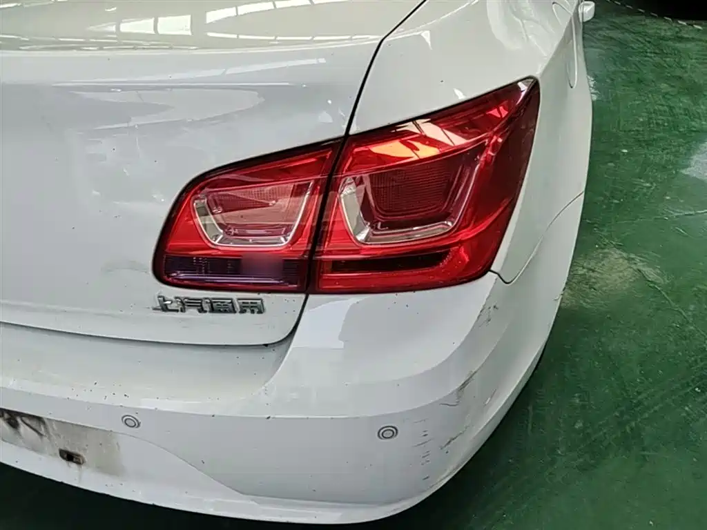 Chevrolet Cruze 2015 1.5L Classic SL MT фото 8