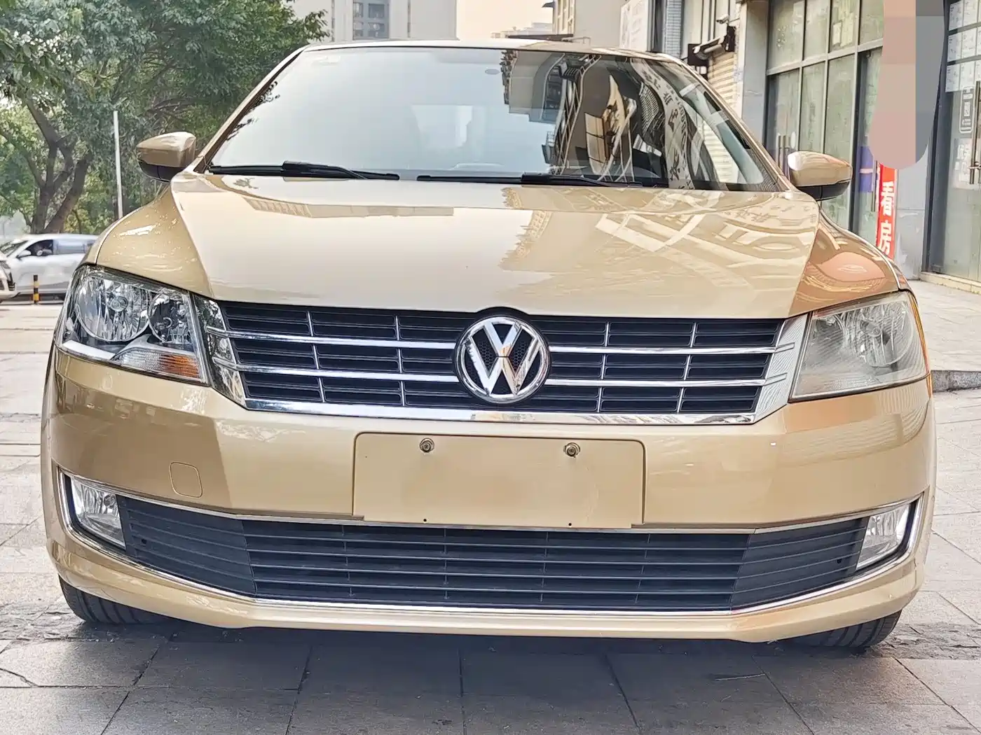Volkswagen Lavida 2013 Facelift 1.4TSI DSG Comfort фото 2