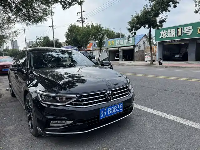 Volkswagen Magotan 2023