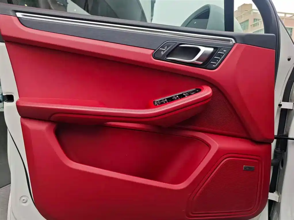 Porsche Macan 2020 Macan GTS 2.9T фото 14