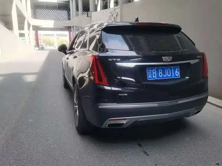 Cadillac XT5 2020 28T AWD Luxury Model фото 8