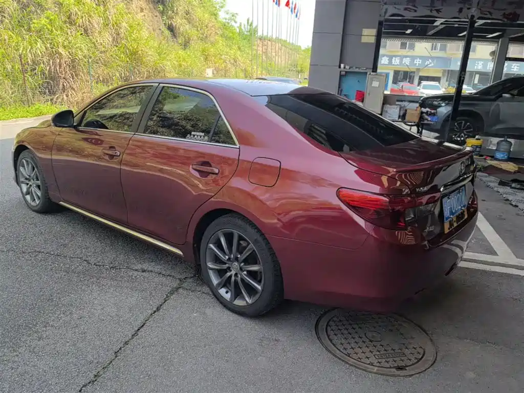 Toyota Reiz 2013 2.5V Premium Edition фото 5