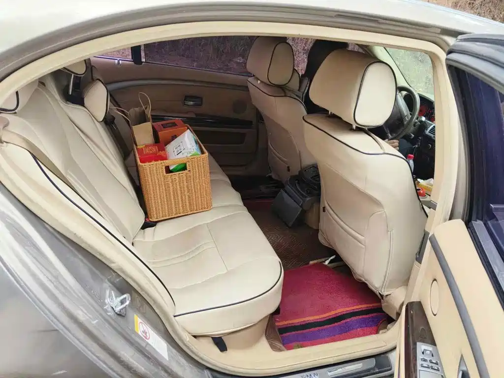 Photo 11 - BMW 7 Series