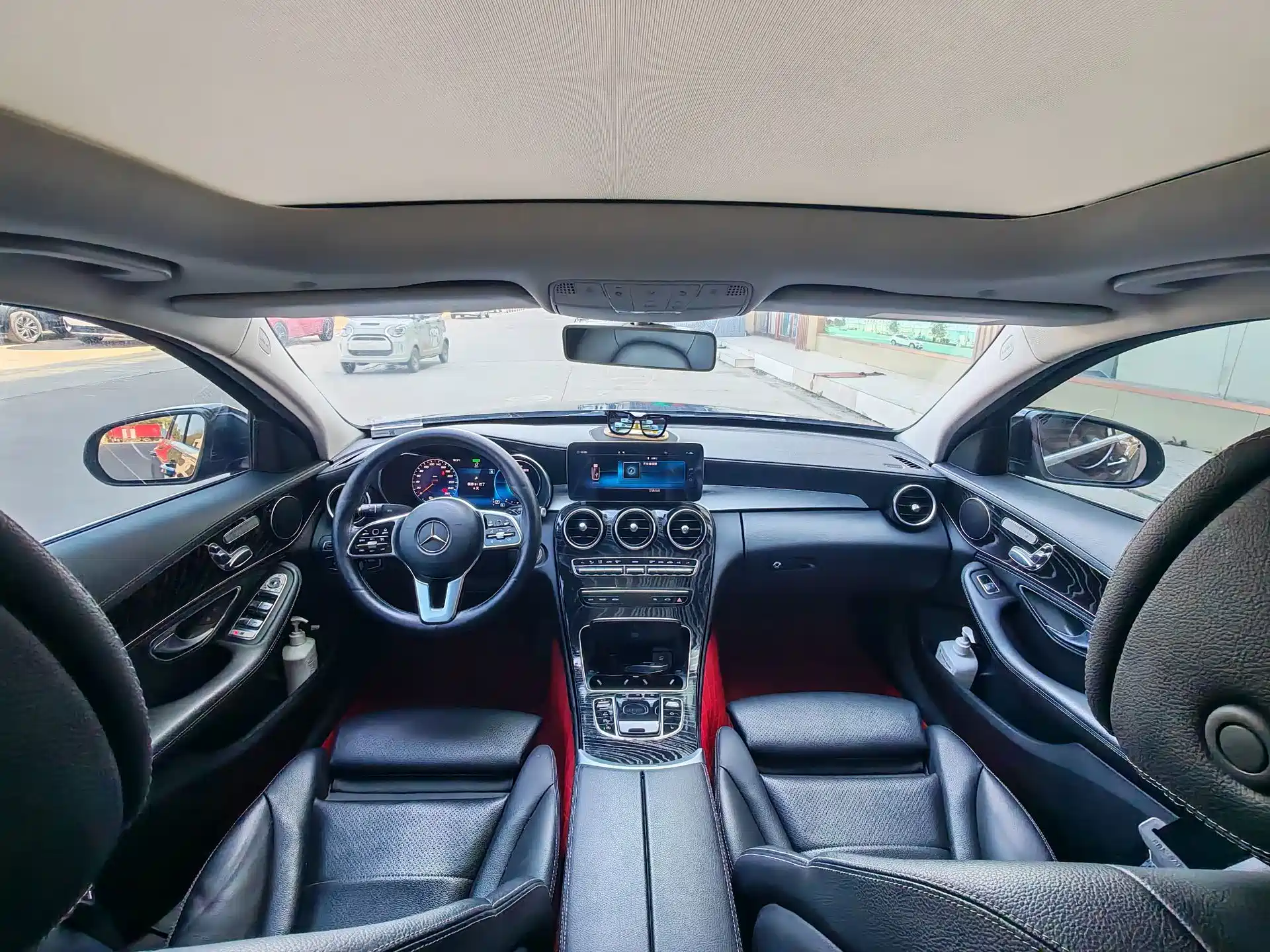 Фото 5 - Mercedes-Benz C-Class