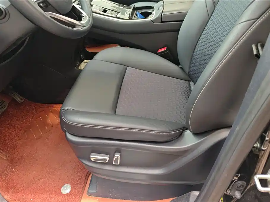 GAC Trumpchi Trumpchi M8 2024 Leadershow Series 390T Luxury Edition фото 9