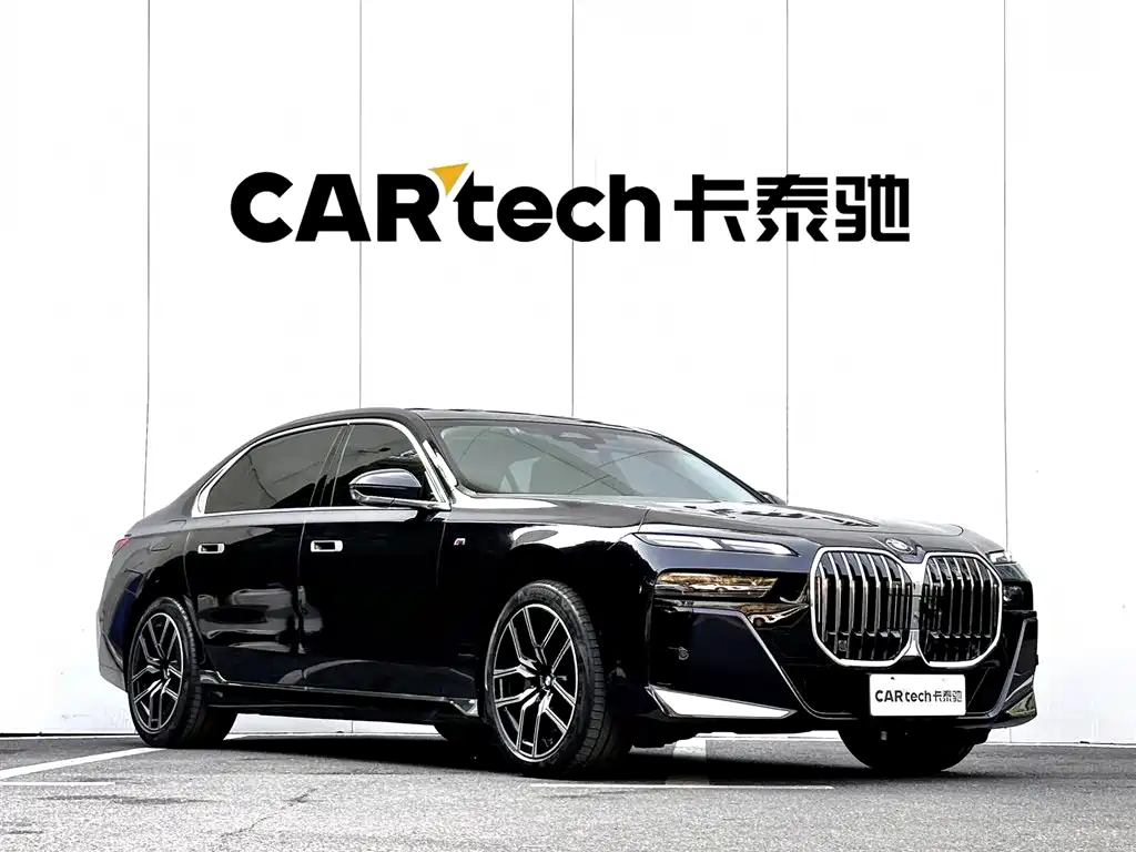 BMW 7 Series 2023 Model 735Li M Sport Package фото 4